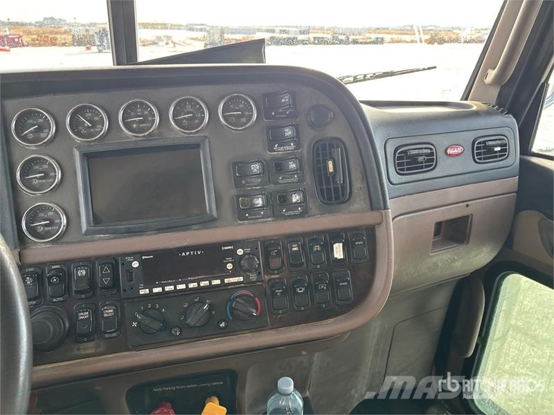 Peterbilt 388 Truck Tractor Units