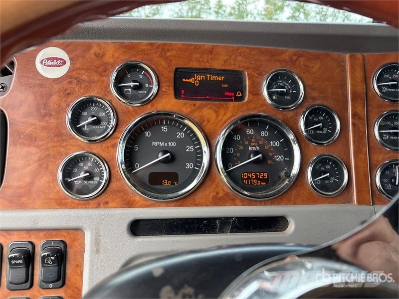 Peterbilt 388 Prime Movers