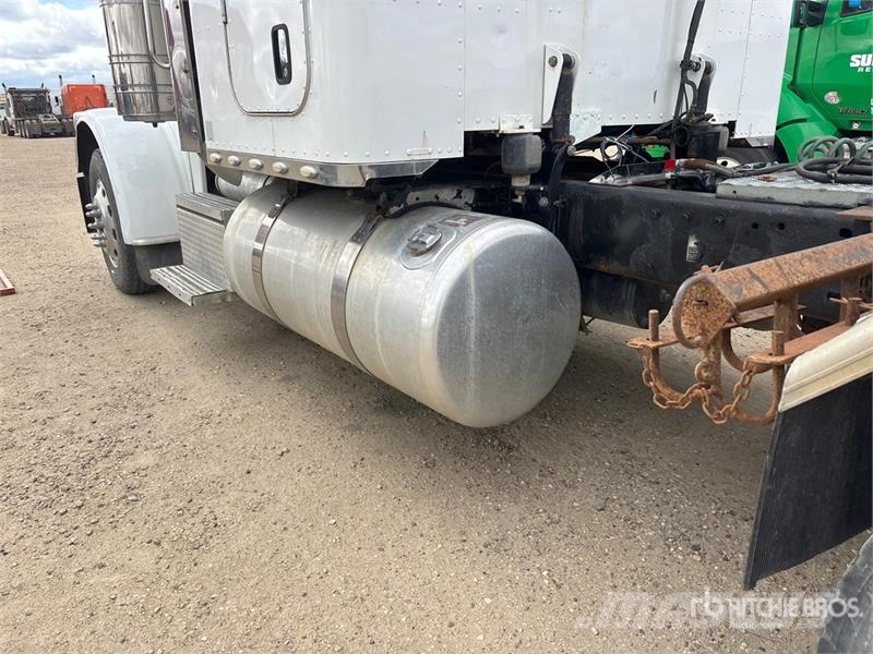Peterbilt 388 Trekkvogner