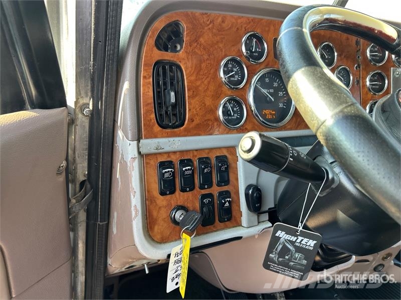 Peterbilt 388 Влекачи