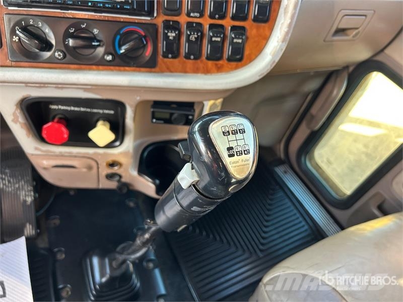 Peterbilt 388 Влекачи