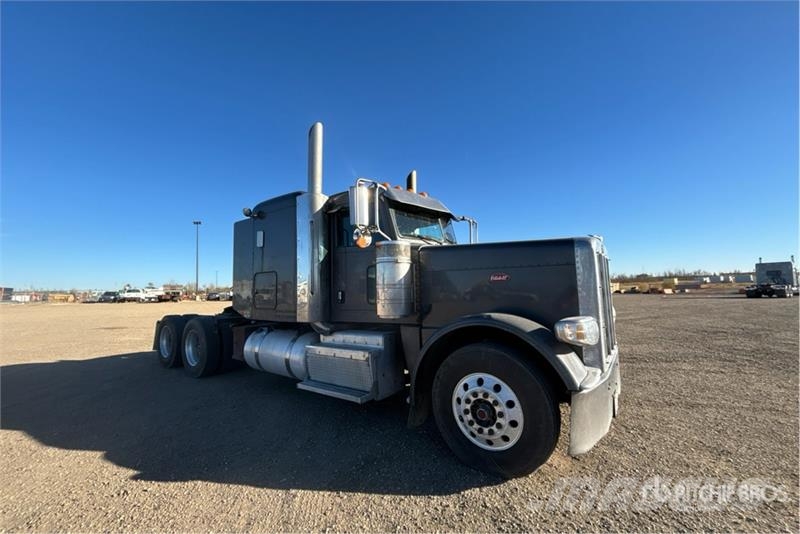 Peterbilt 388 Çekiciler