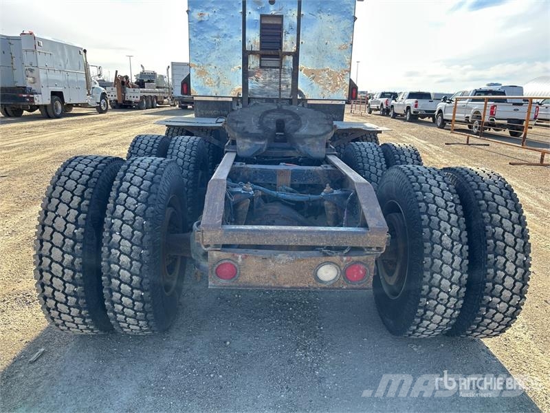 Peterbilt 388 Çekiciler