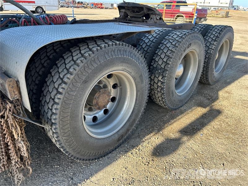 Peterbilt 388 Çekiciler