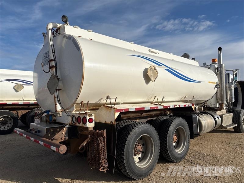 Peterbilt 388 6x4 T/A Tanker Truck タンカートラック