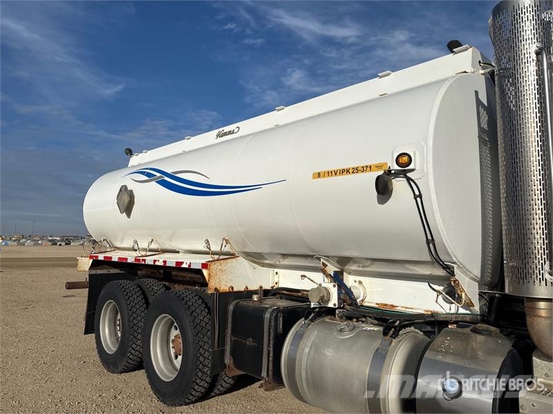 Peterbilt 388 6x4 T/A Tanker Truck タンカートラック