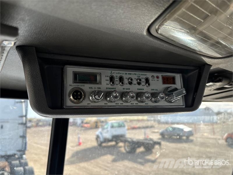 Peterbilt 388 6x4 Tanker Truck Tankwagen
