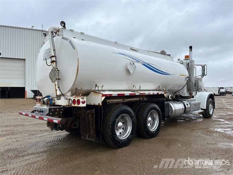Peterbilt 388 6x4 Tanker Truck Camiones cisternas