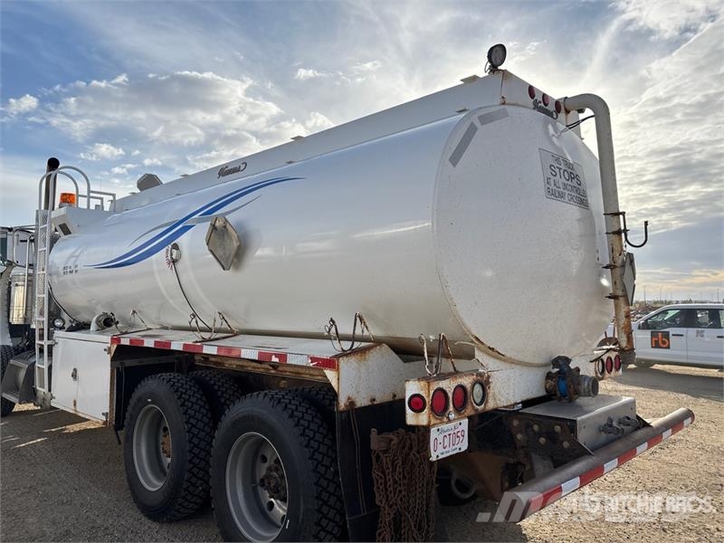 Peterbilt 388 6x4 Tanker Truck Tankwagen
