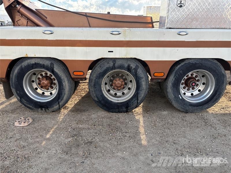 Peterbilt 388 8x6 Sleeper Tow Truck Műszaki mentők