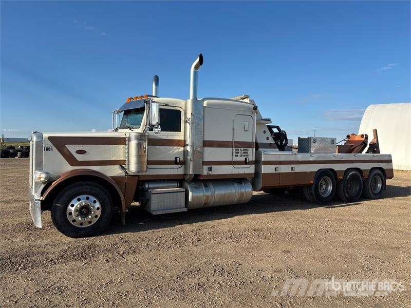 Peterbilt 388 8x6 Sleeper Tow Truck Műszaki mentők