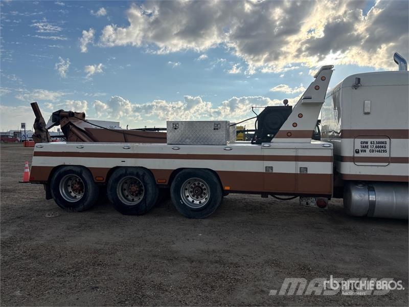 Peterbilt 388 8x6 Sleeper Tow Truck Műszaki mentők