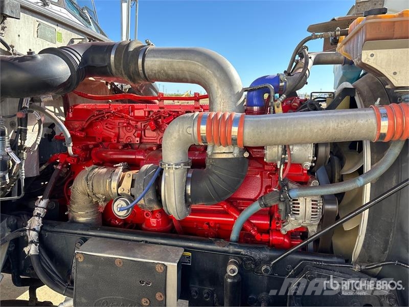 Peterbilt 389 Тягачі