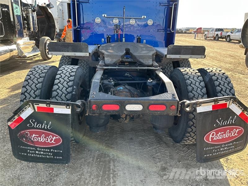 Peterbilt 389 Trekkvogner