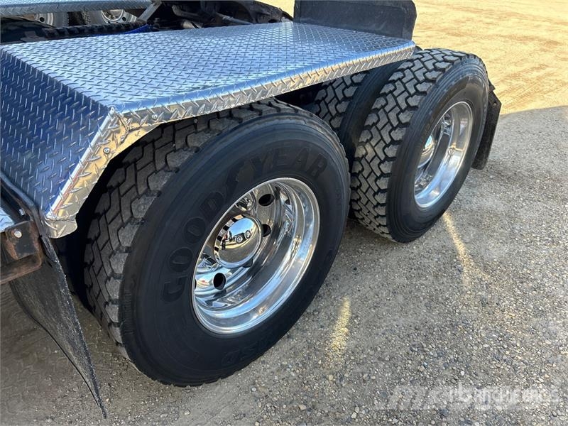 Peterbilt 389 Trekkvogner