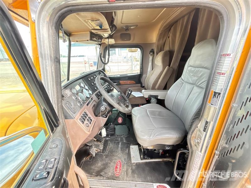Peterbilt 389 Τράκτορες