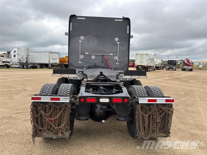 Peterbilt 389 Влекачи