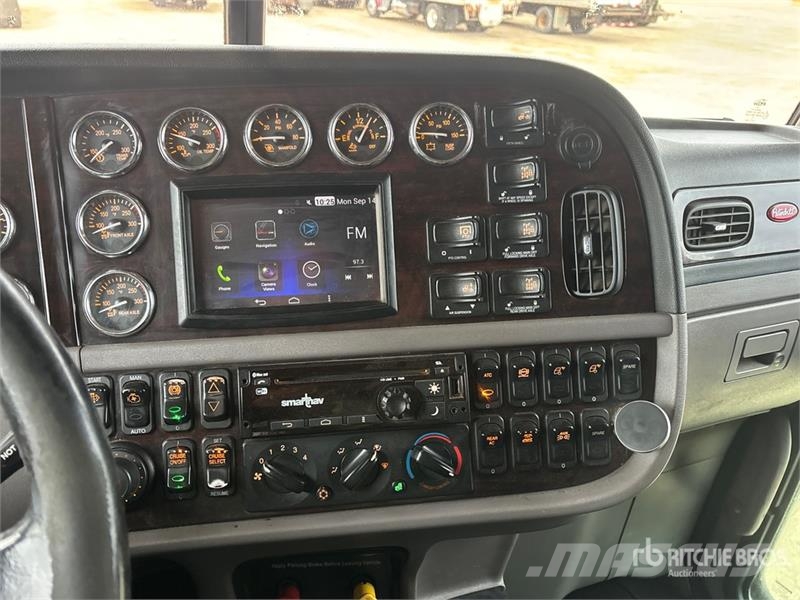 Peterbilt 389 Trekkvogner