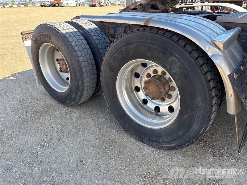 Peterbilt 389 Trekkvogner