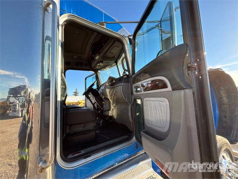 Peterbilt 389 Naudoti vilkikai
