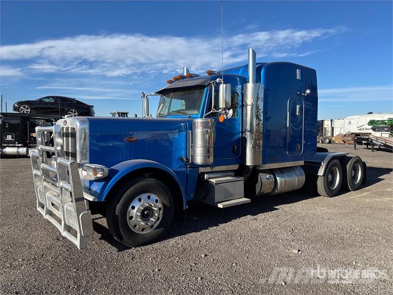 Peterbilt 389 Naudoti vilkikai