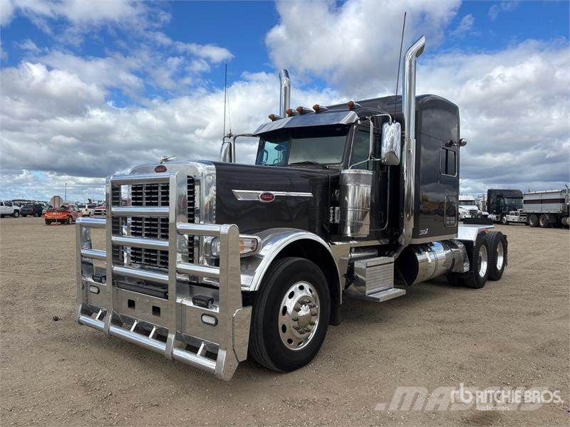 Peterbilt 389 Tahače