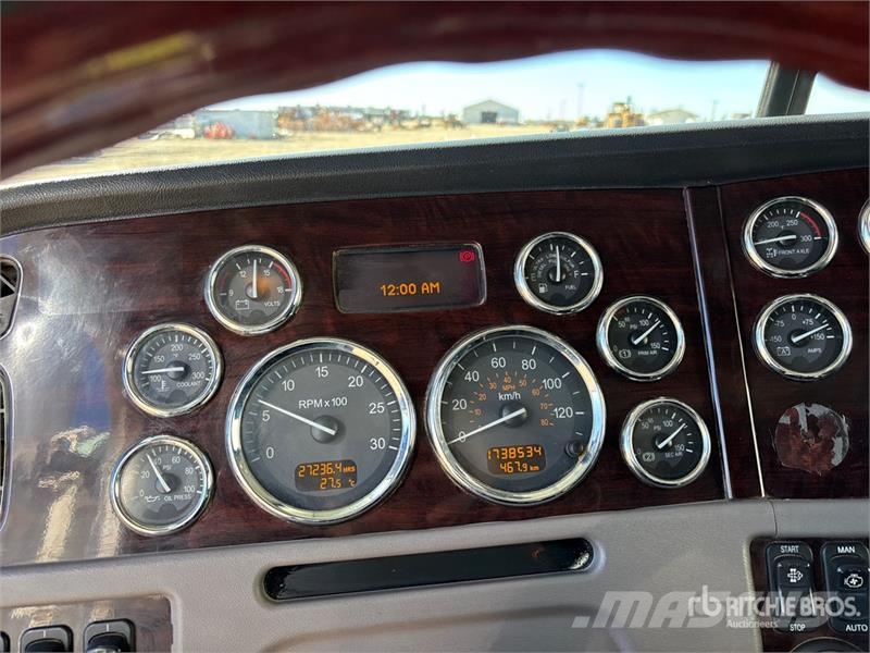 Peterbilt 389 Тягачі