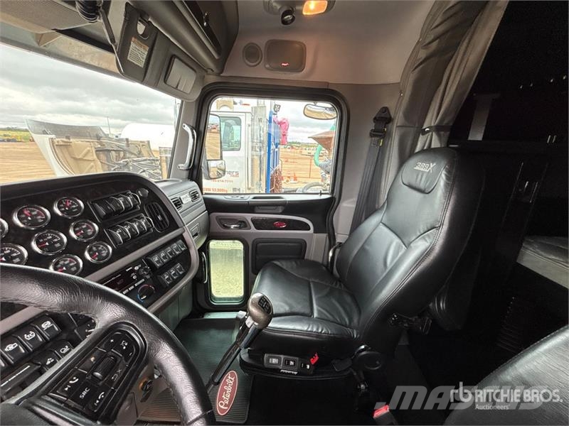 Peterbilt 389 Влекачи