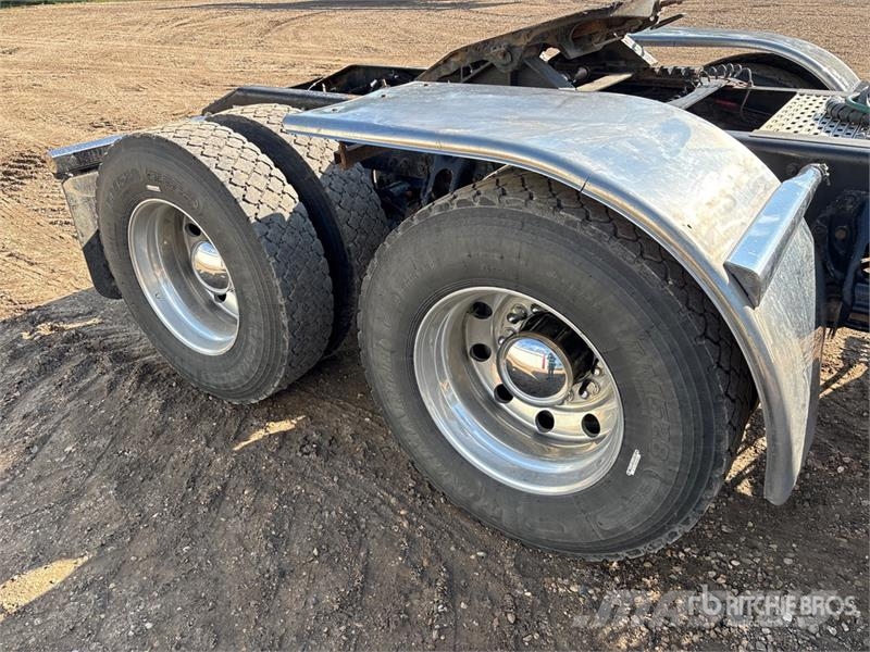 Peterbilt 389 Влекачи