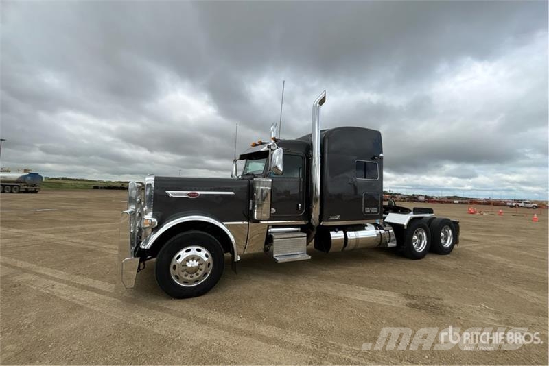 Peterbilt 389 Влекачи