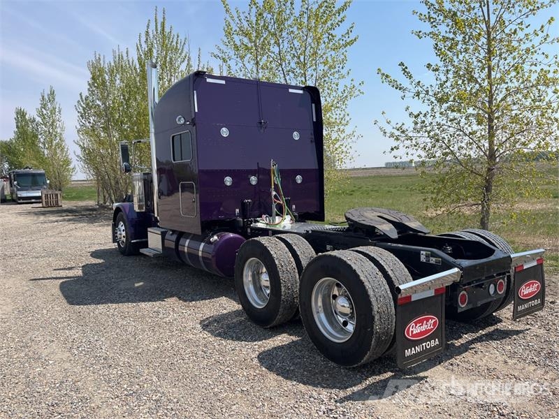 Peterbilt 389 Naudoti vilkikai