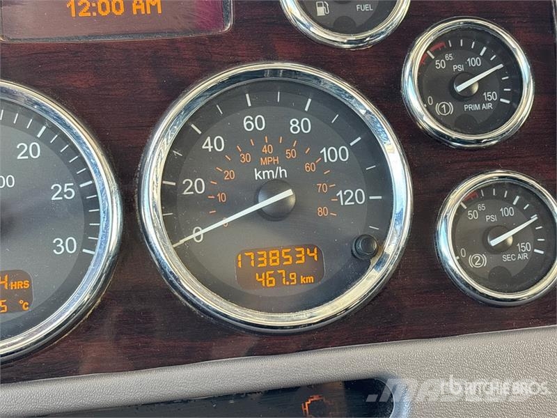 Peterbilt 389 Тягачі