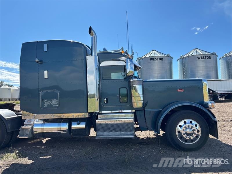 Peterbilt 389 Vetopöytäautot