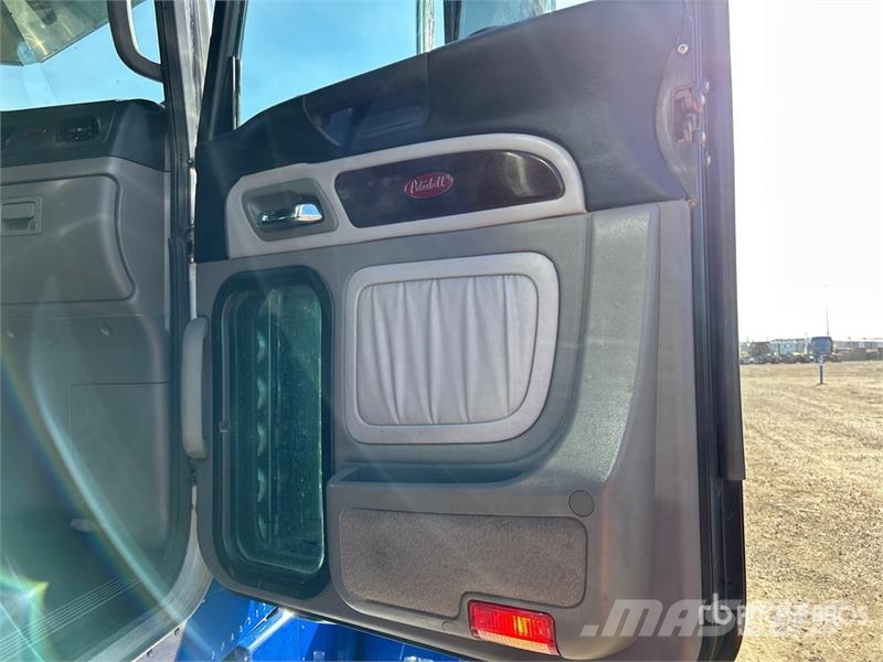 Peterbilt 389 Trekkvogner