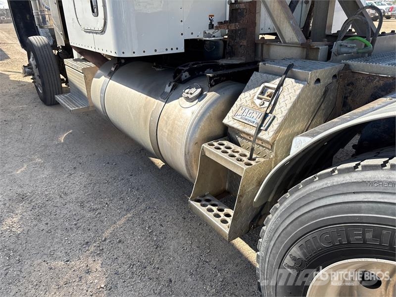 Peterbilt 389 Trekkvogner