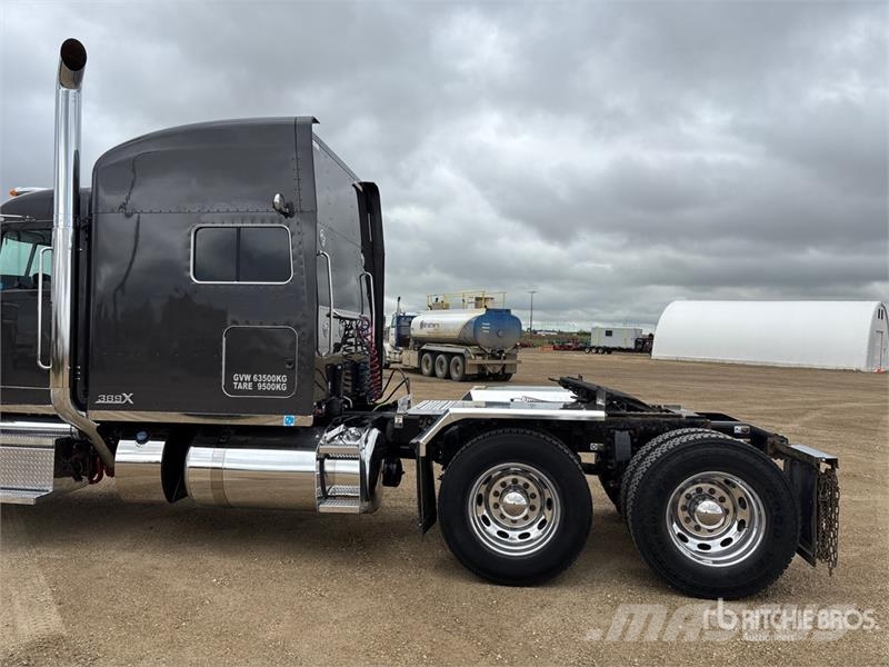 Peterbilt 389 Влекачи