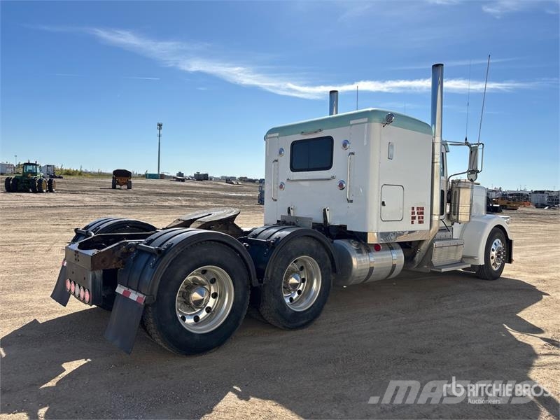 Peterbilt 389 Тягачі