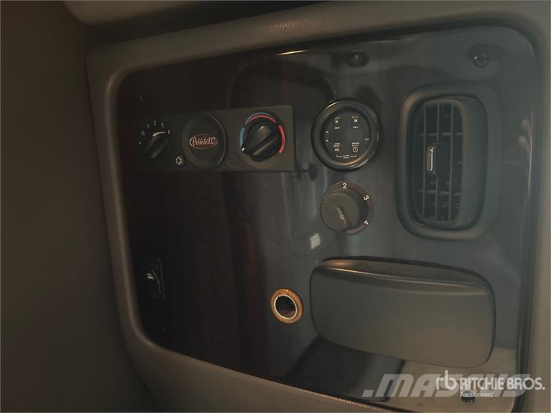 Peterbilt 389 Autotractoare