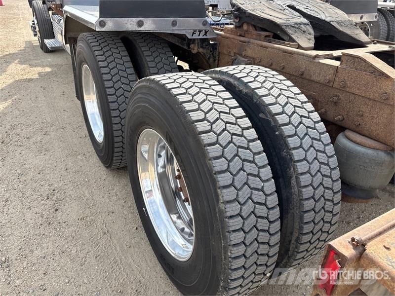 Peterbilt 389 Autotractoare