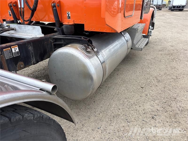 Peterbilt 389 Trekkvogner