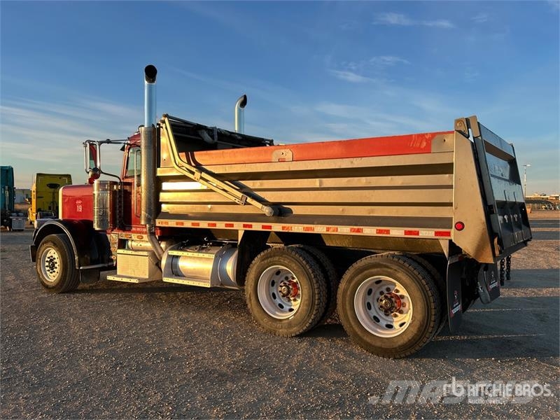 Peterbilt 389 6x4 T/A Dump Truck شاحنات قلابة