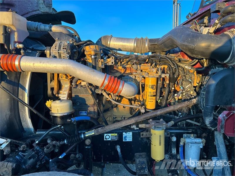 Peterbilt 389 6x4 T/A Dump Truck شاحنات قلابة