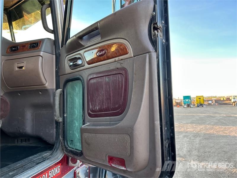Peterbilt 389 6x4 T/A Dump Truck شاحنات قلابة