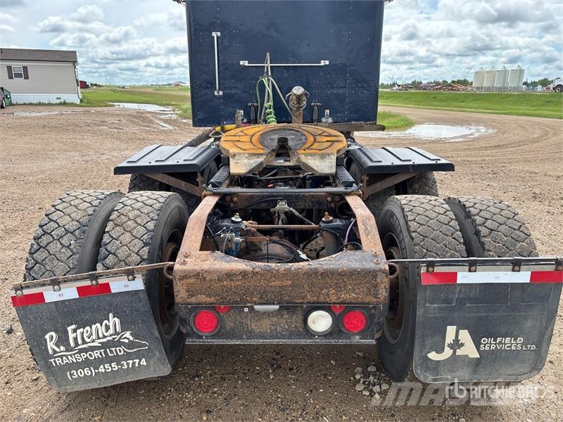 Peterbilt 389K 6x4 T/A Sleeper Truck Tractor (Glider Kit) Ciągniki siodłowe