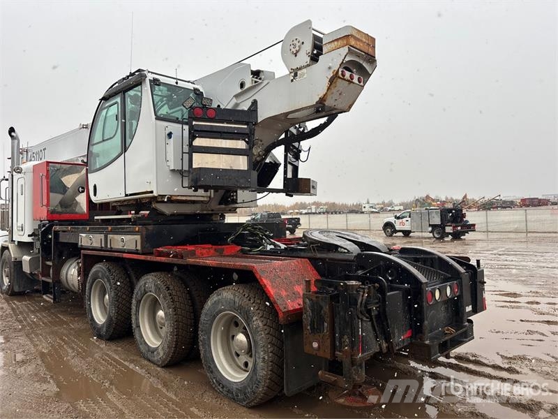 Peterbilt 45110T 45 ton Straight Boom on Peterbilt 367 10x6  Crane trucks