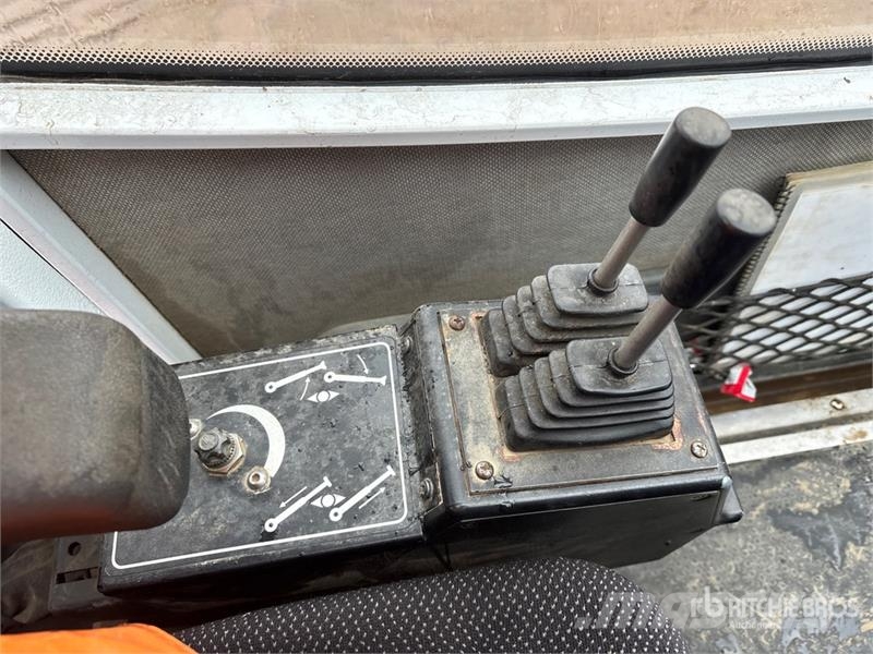 Peterbilt 45110T 45 ton Straight Boom on Peterbilt 367 10x6  Crane trucks
