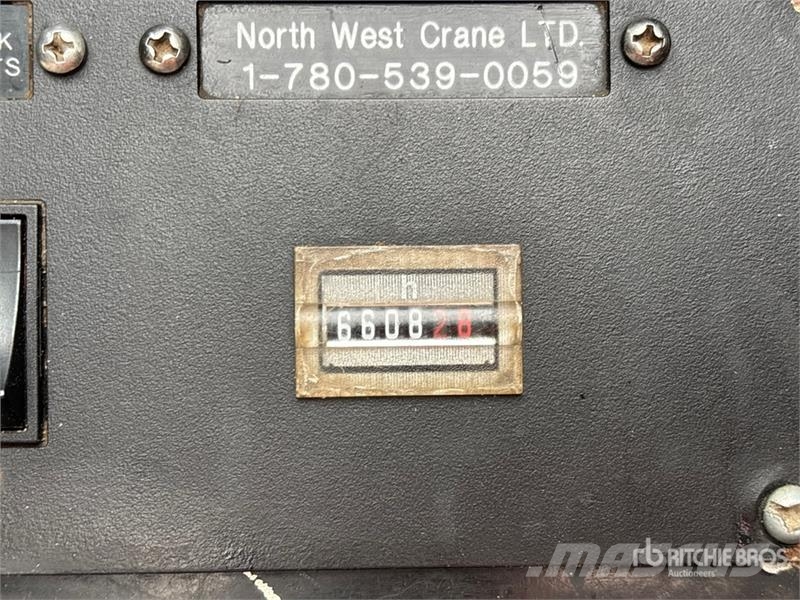 Peterbilt 45110T 45 ton Straight Boom on Peterbilt 367 10x6  Crane trucks