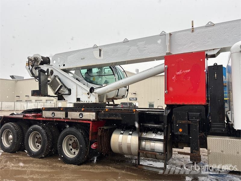 Peterbilt 45110T 45 ton Straight Boom on Peterbilt 367 10x6  Crane trucks