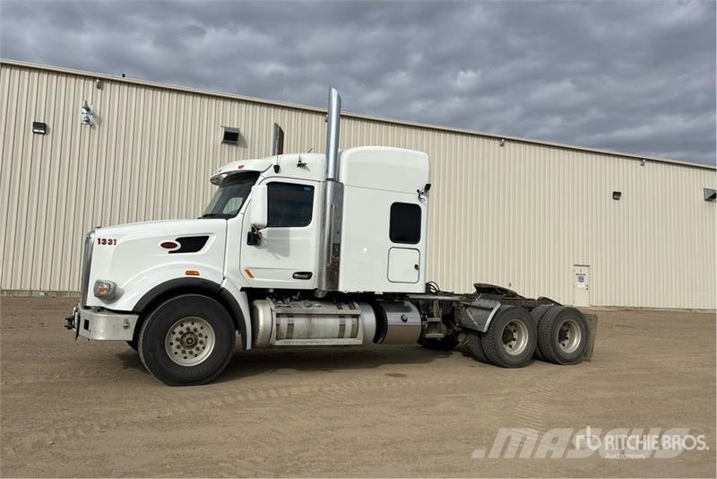 Peterbilt 567 Naudoti vilkikai