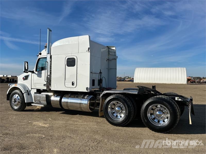 Peterbilt 567 Camiones tractor